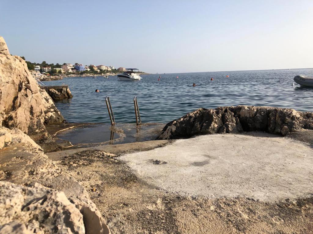 Apartmani Mares Ražanj Exterior foto