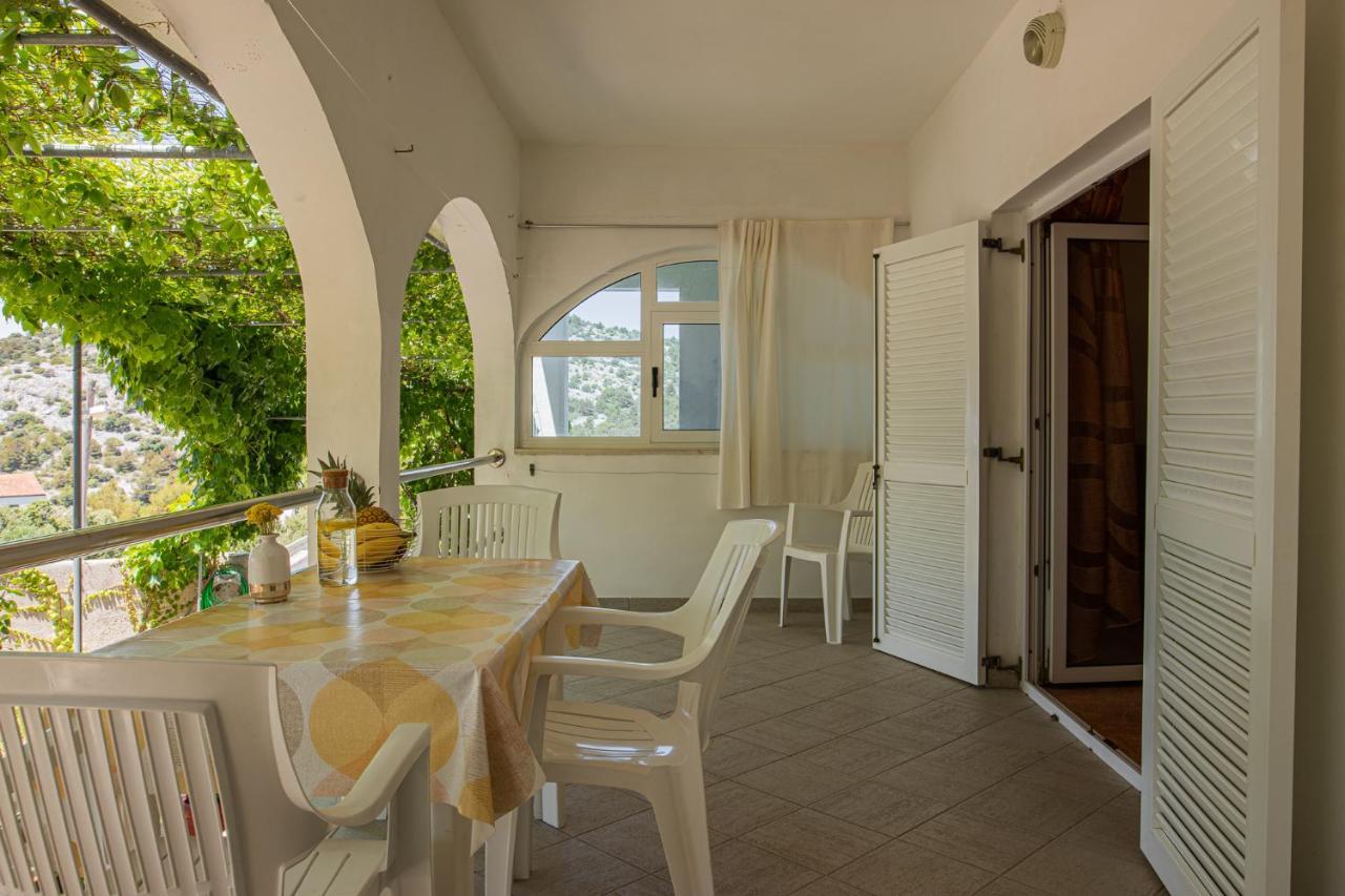 Apartmani Mares Ražanj Exterior foto